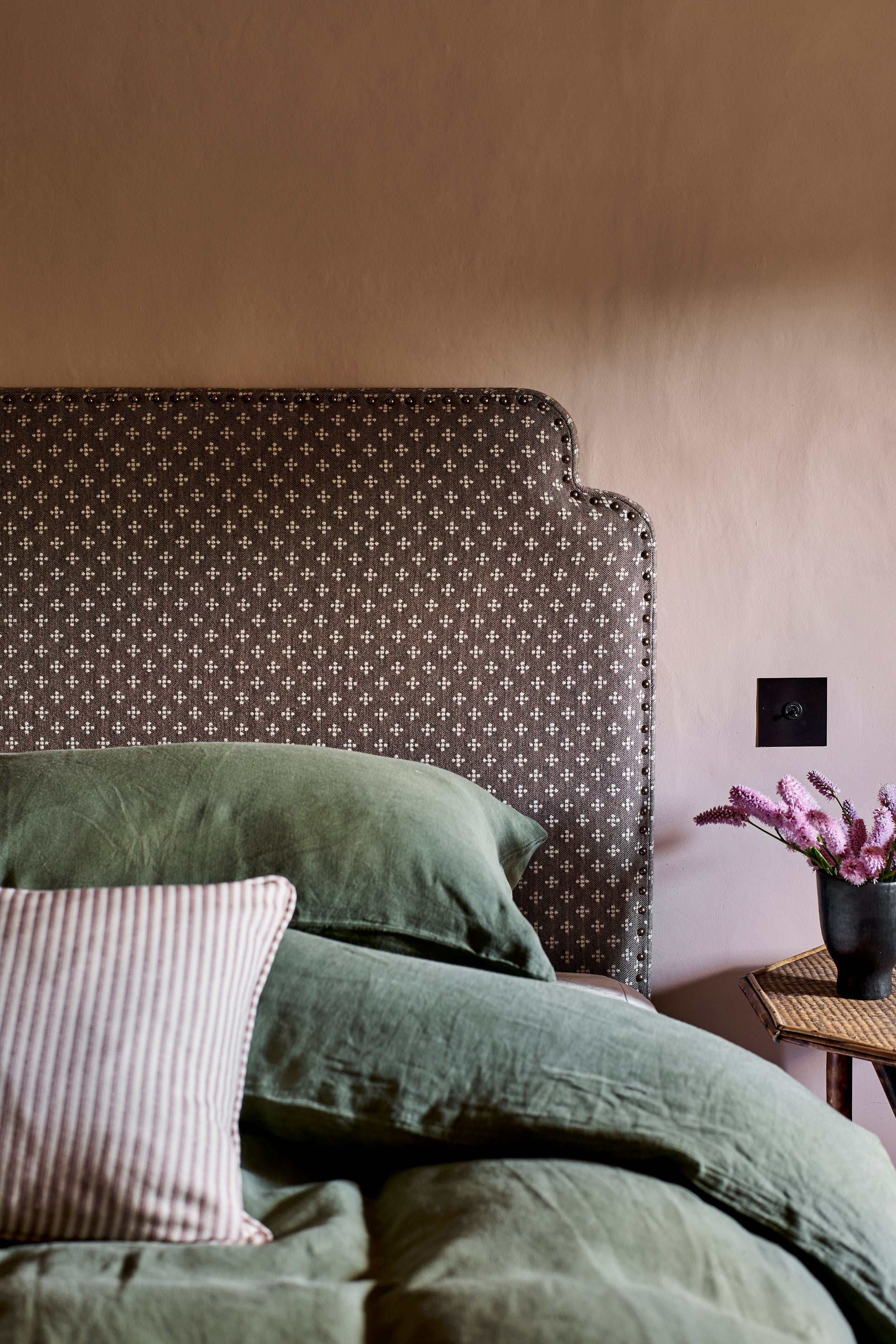 Headboard Ditsy Five Merino Wool Mouse