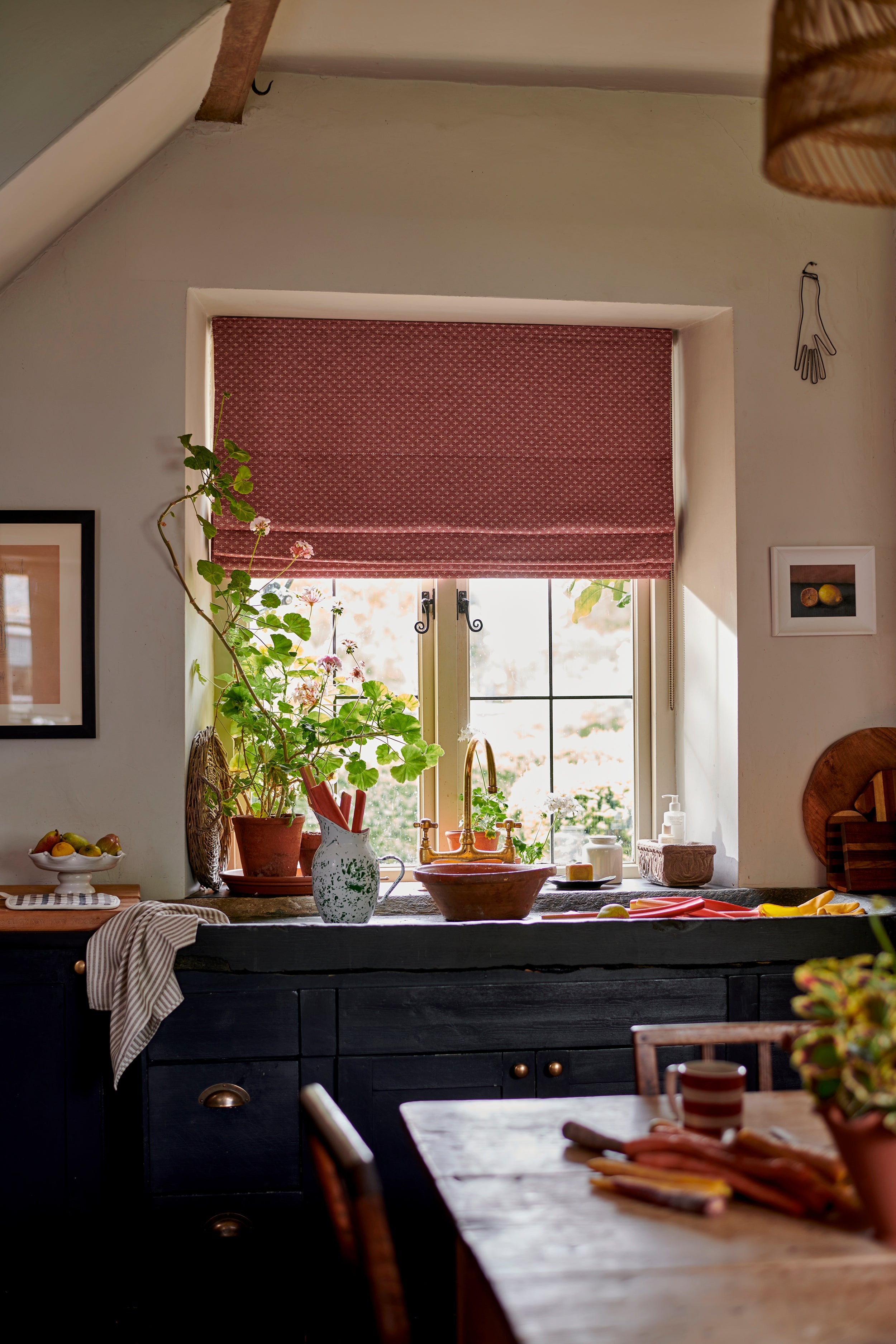 Ditsy Cotton Claret Roman Blind (Ex Shoot Piece)