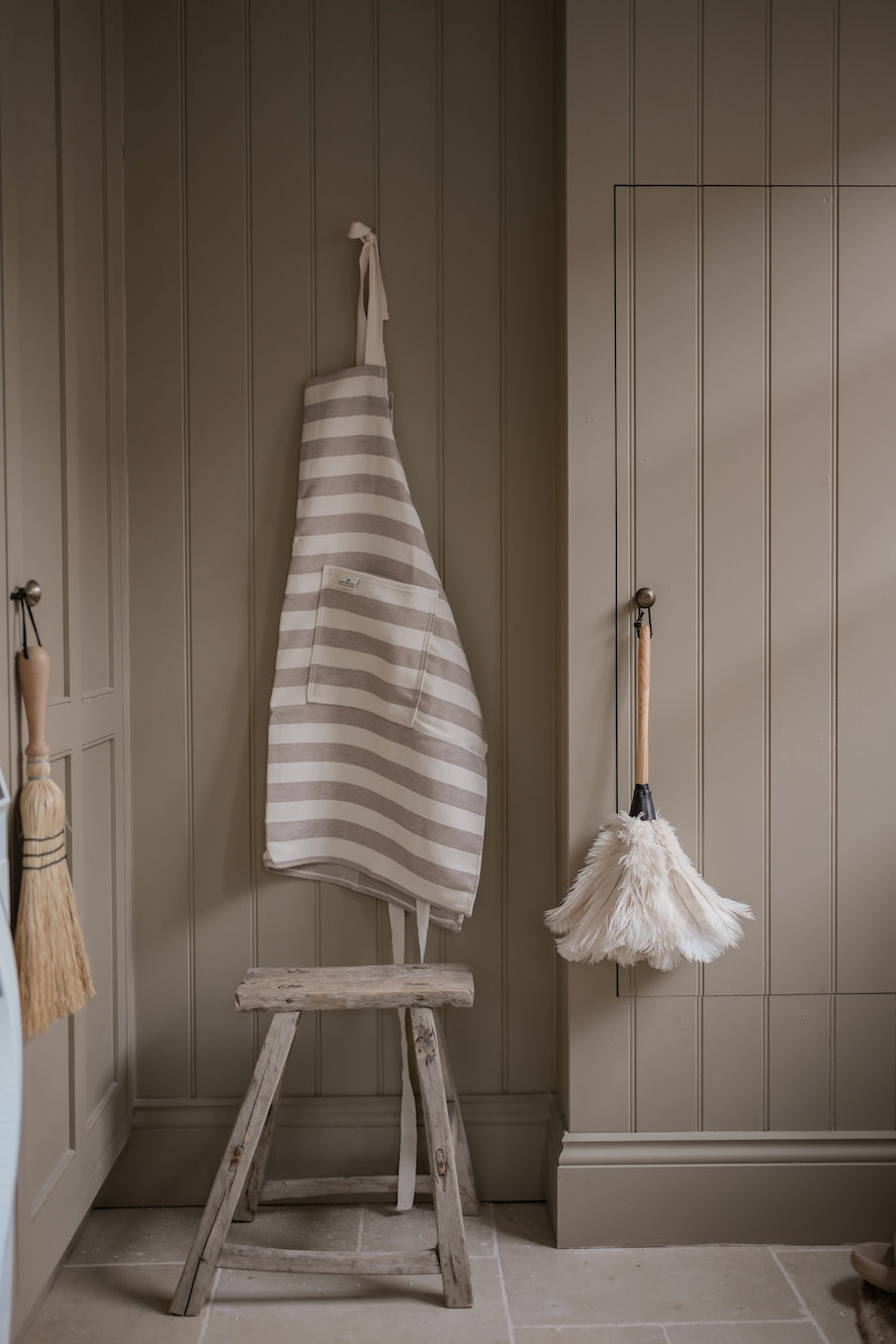 Fastnet Stripe Apron Fawn