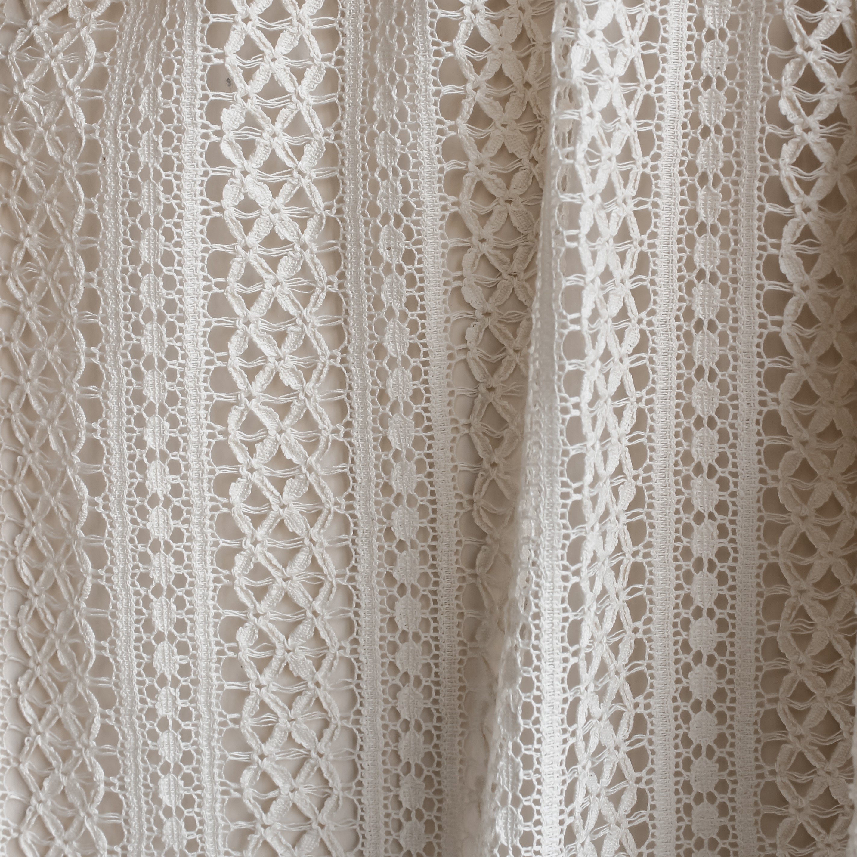 Belvoir Lace Curtain (Single) with 9cm Pencil Pleat Header (Ex Shoot Piece)