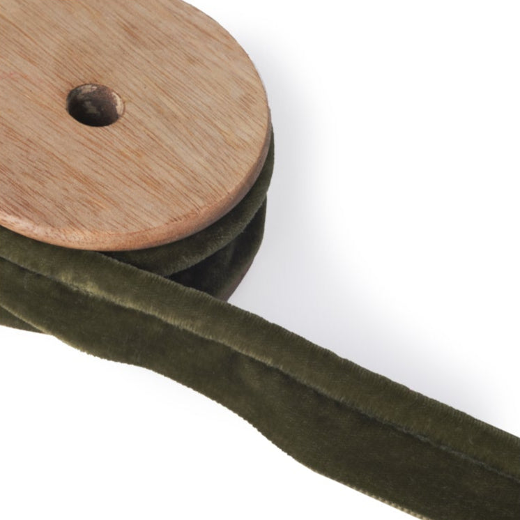 Velvet Piping Sage Trim (by the metre)
